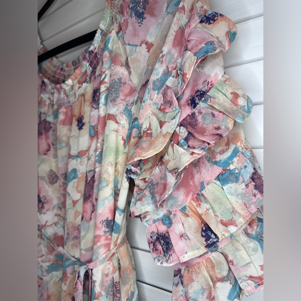Vici Size Small Floral Long-sleeve
